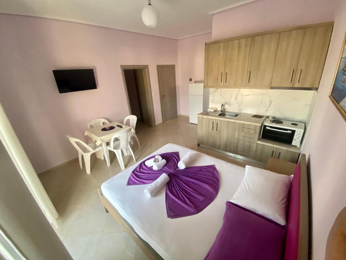 Hotel Vila Ali Ксамил Экстерьер фото